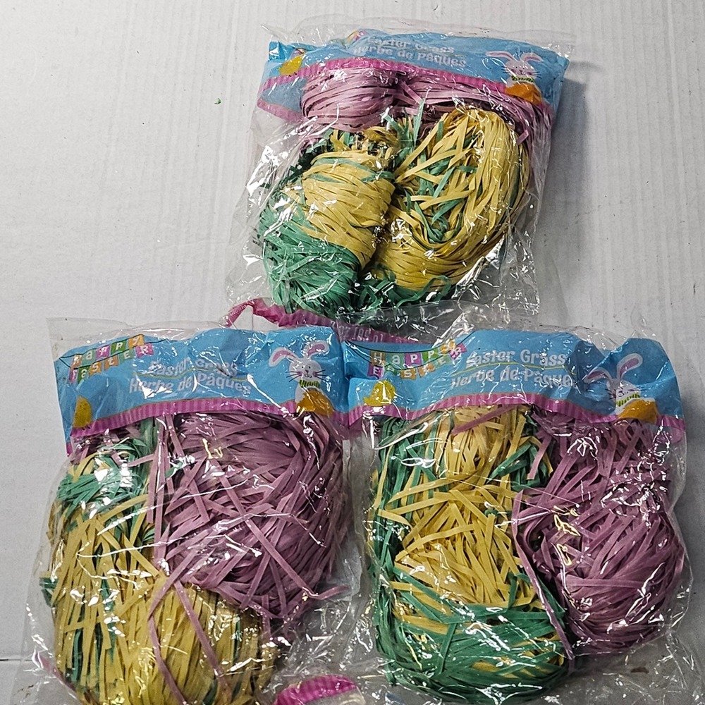 3‎ Pack Greenbrier International Tri-Color Easter Basket Grass Filler